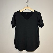 Uniqlo Heattech Womens Size Small Short Sleeve Black Top Layer T Shirt