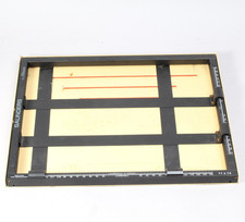 SAUNDERS 11X14 SLIMTRACK FOUR BLADE ADJUSTABLE PRINTING EASEL