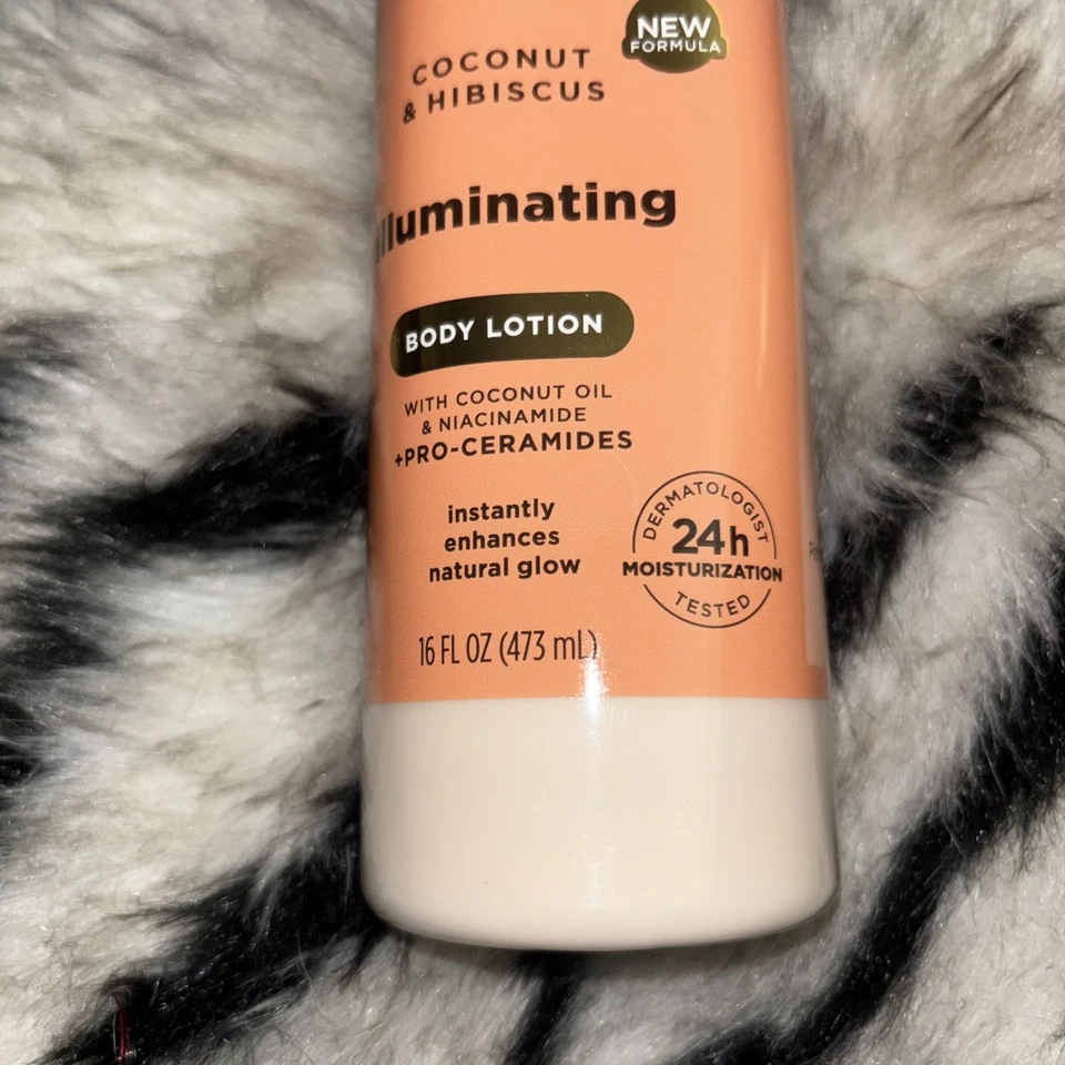 Illuminating Body Lotion, Coconut & Hibiscus, 16 fl oz (473 ml) - Image 2 of 3