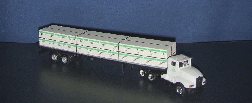 Remolque tractor Herpa 6127 escala HO Weyerhaeuser Kenworth Foto 4 de 4