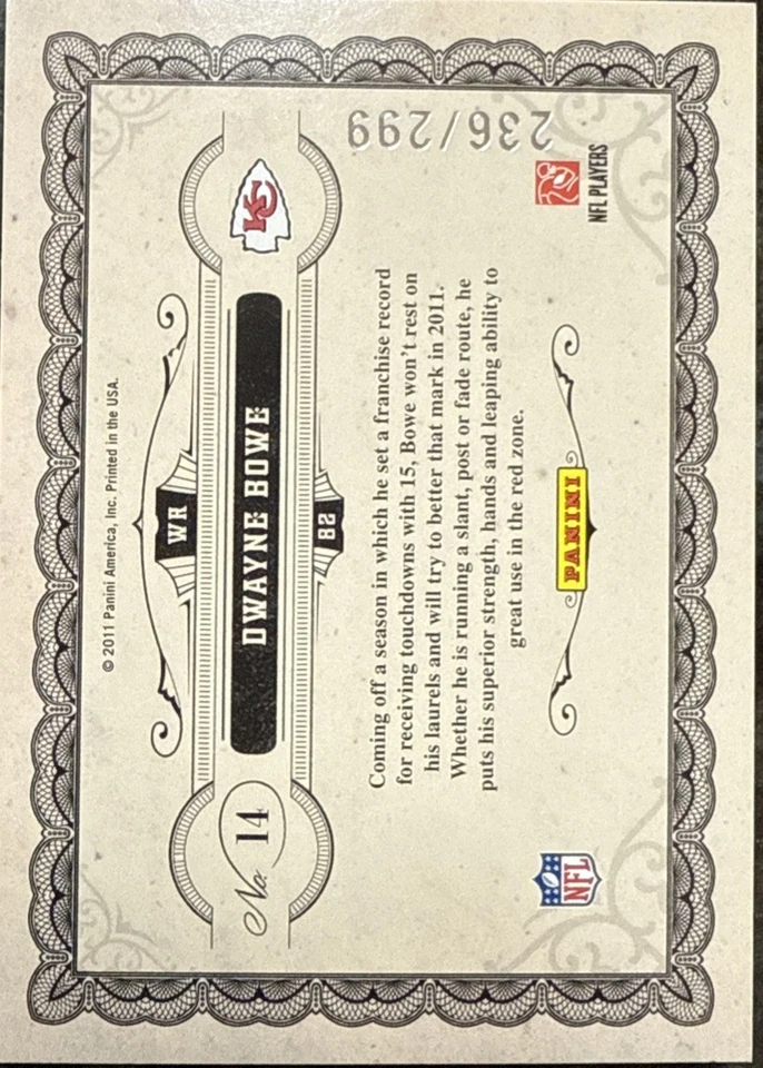 2011 Panini Gold Standard Gold Leaf Stars 14 Dwayne Bowe #236/299 KC Chiefs - Image 2 of 2