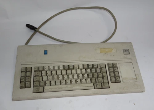 Vintage IBM 3178 5640991 Switch Terminal Keyboard Buckling Spring Model C1 1984