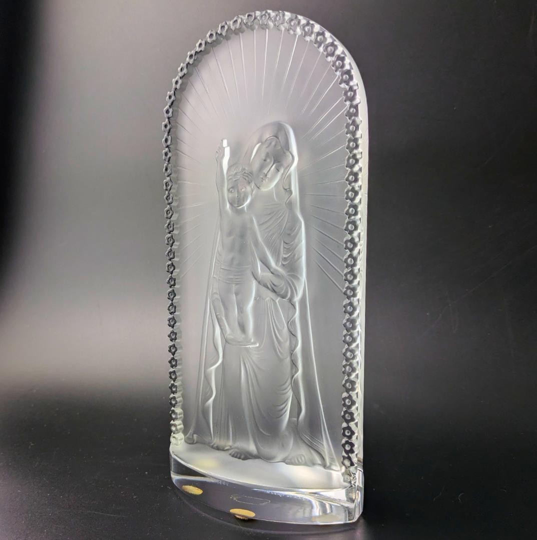 Lalique Crystal Virgin and Child Statue Frost Madonna Religious