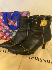 Stivali corti Louis Vuitton neri con borchie taglia 35 US circa 4 da donna