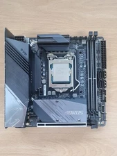 GIGABYTE Z590I AORUS ULTRA ITX Motherboard + Intel Core i7 11700 CPU (11th gen)