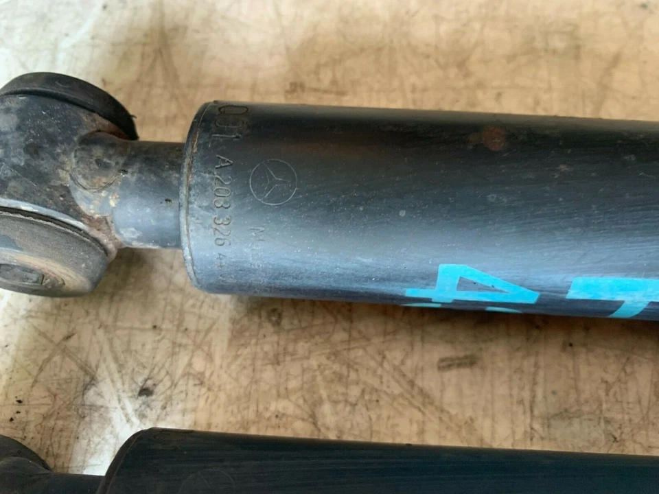 MERCEDES-BENZ CLK55 C55 OEM PAIR REAR LEFT & RIGHT SIDE STRUT SPRING SHOCK - Image 4 of 4