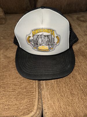 South Dakota Indian Native Mesh Trucker Hat - Gold Leaf Brim Snapback Cap