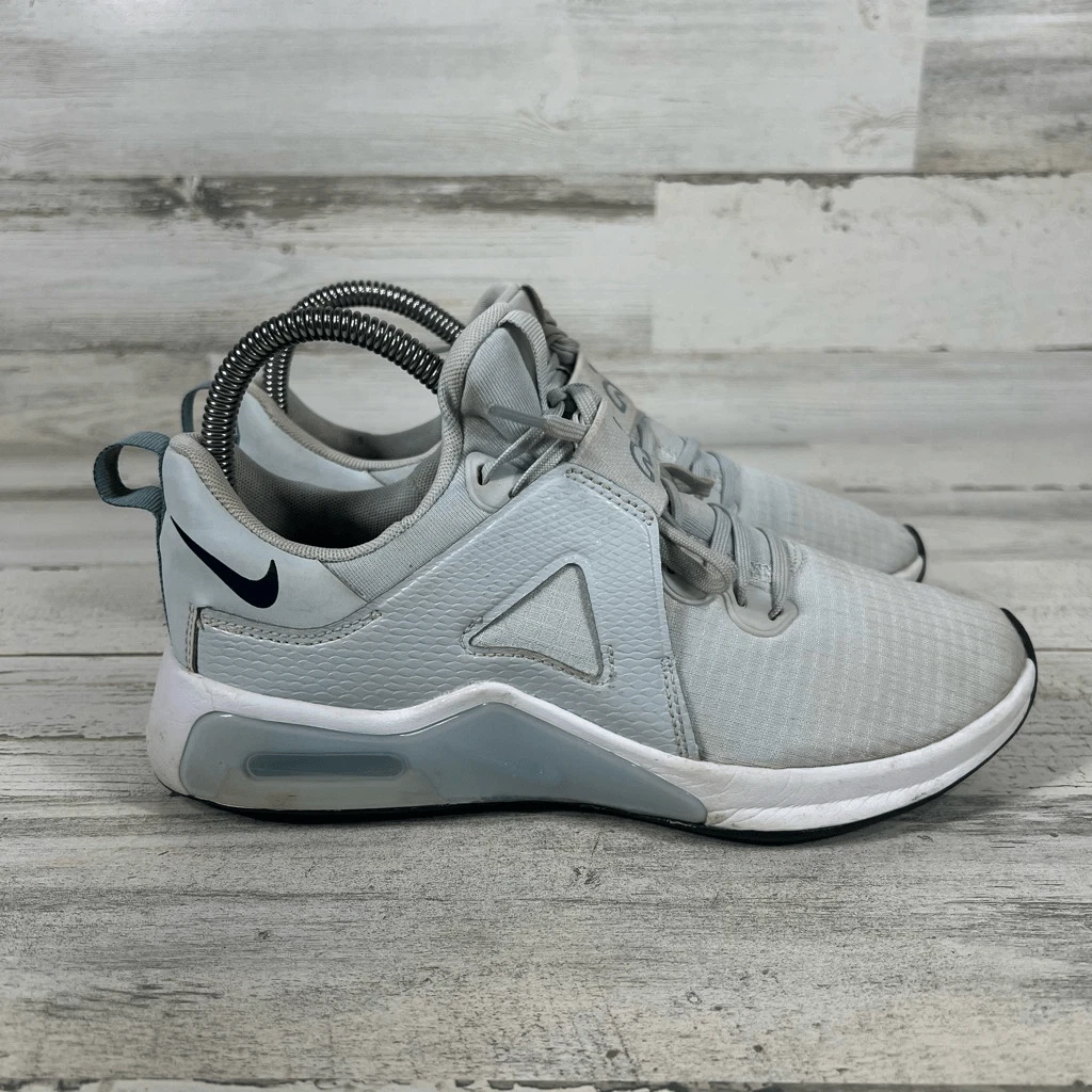 Nike air bella best sale reviews