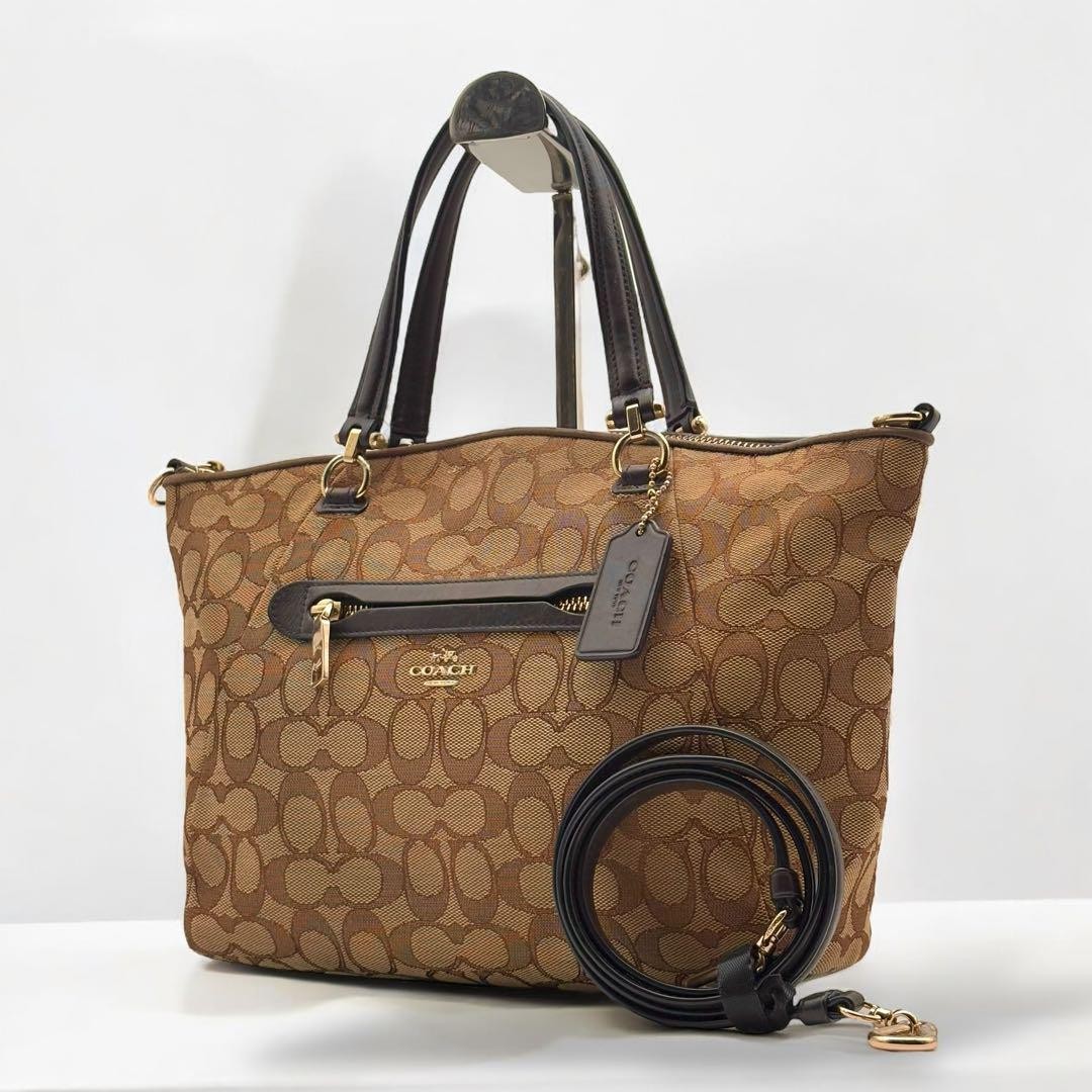 Coach Signature Canvas 2-Way Tote Bag in Beige - Authentic G07152242