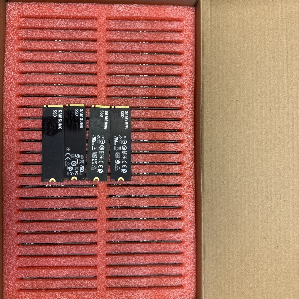 Samsung 512GB,Internal (MZVLB512HBJQ000H1) Solid State Drive for