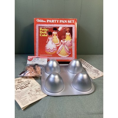 Vintage Wilton Party Pan Set Petite Doll Cake Barbie Clone 1977 Never Used