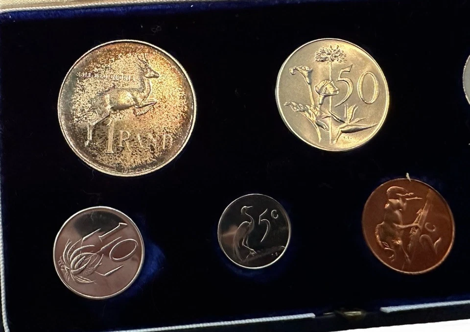 SOUTH AFRICA - Silver Springbok - (7) Coin Proof Set - 1965 - OGP - Image 2 of 3