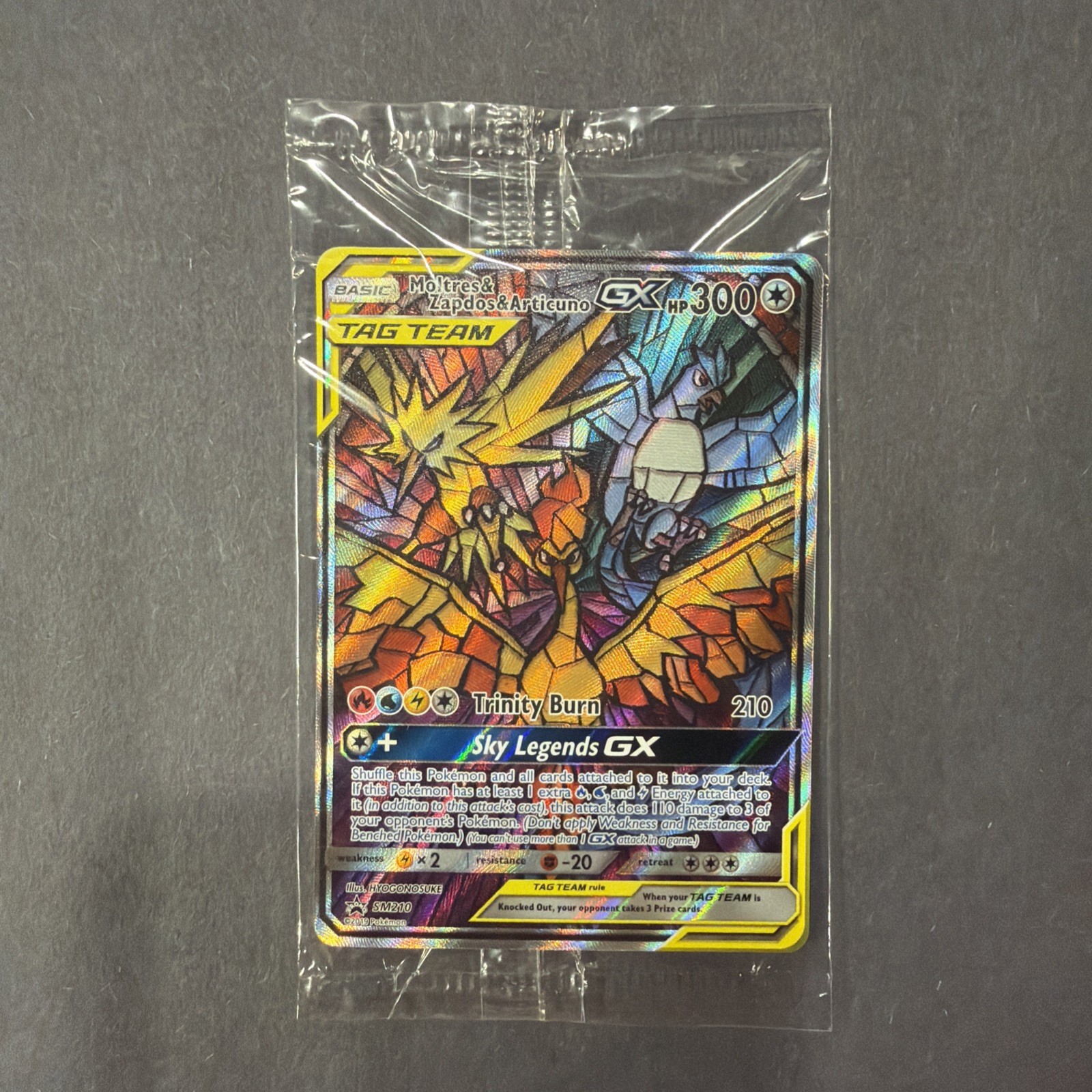 Pokemon SEALED Moltres & Zapdos & Articuno GX SM210 Hidden Fates ETB Promo