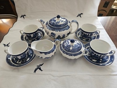 JOHNSON BROTHERS BLUE WILLOW  VINTAGE ORIGINAL BLUE MARK  TEA POT SET 13 PC MINT