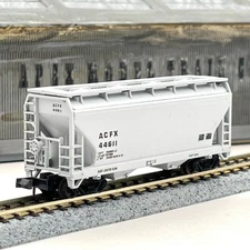 Atlas 3908 American Car Foundry ACF 2 Bay Covered Hopper ACFX 44611 N Scale