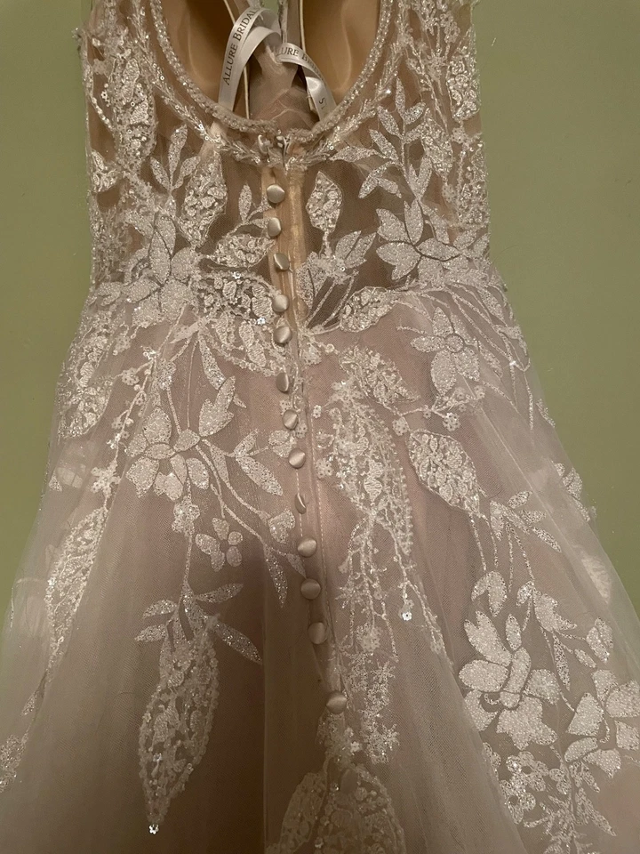 vestido de novia talla 6 blanco allure nupcial Foto 3 de 4