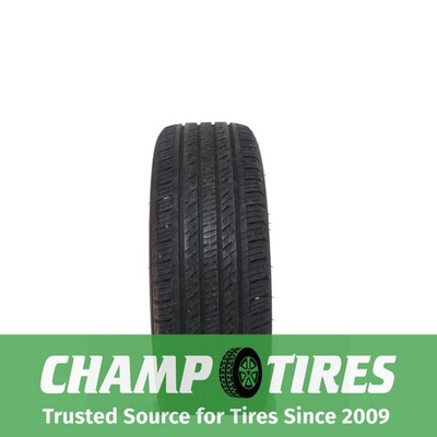 Set Of 2 P225/60R17 Kumho Crugen Premium 99 H Used 6/32nds