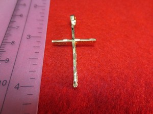 Authentic 14 KT GOLD PLATED ABOUT 1 1/2 INCH PLAIN CROSS DIAMOND CUT CHARM PENDANT-2638