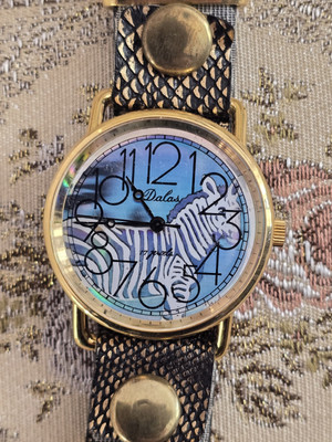Vintage Automatik Handaufzug String Watch Zebra 80er Jahre und Hologramm Dora