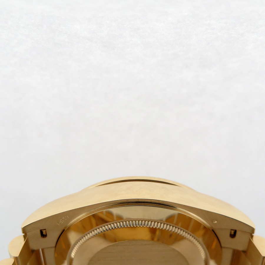 Rolex 228348RBR Day Date 40 18K Yellow Gold with Champagne Diamond Baguette Dial image 5