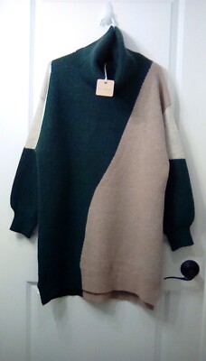 NWT Blu Pepper Women Color Block Turtleneck Sweater Medium Oversized