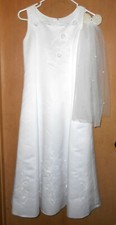 CINDERELLA Girls 12 White Long Sleeveless Embellished Dress 1st Communion  Veil