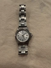 ESQ Swiss  Watch Women/Unisex  Silver Tone Date Stainless 100486- Needs Battery