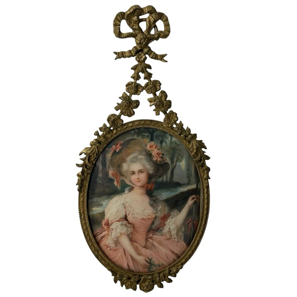 Antiguo marco de fotos ovalado de latón Stern Brothers New York colgante floral Foto 3 de 4