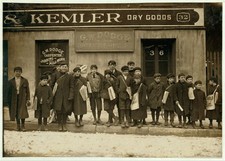 Hartford Connecticut 1909 Newsboys Sunday Papers Child Labor Dry Goods Store