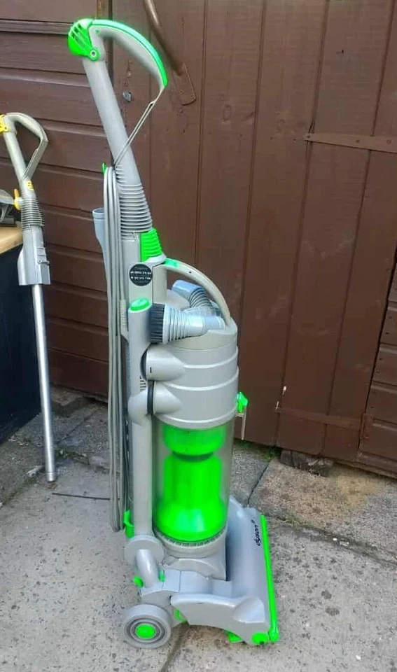  Dyson DC04 Upright vacuum cleaner upgraded 1400w motor( CARPET ) Model  - Image 2 of 4