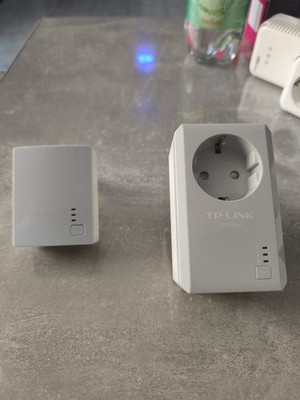 TP-Link TL-PA4020P AV500 Powerline Adapter + TP-Link TL-PA411 AV500 Powerline 