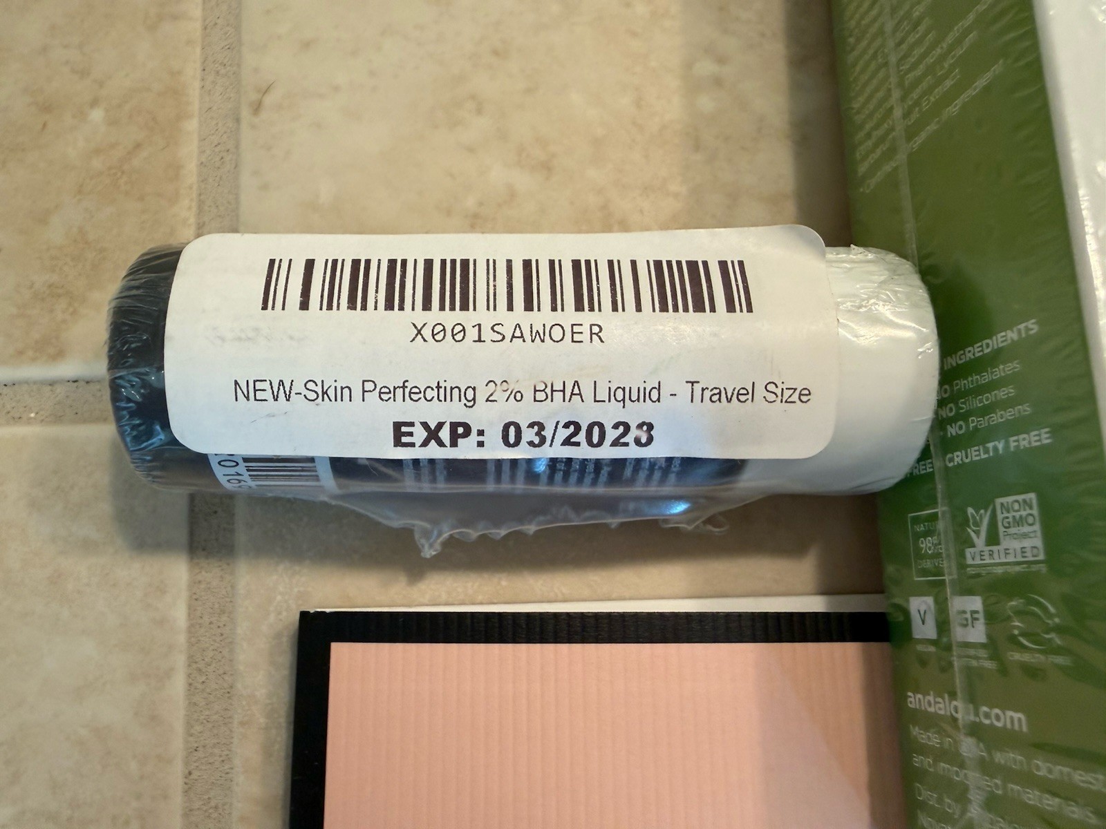 Mixed Bag Of 8 Beauty And Fragrance Samples Incl. Les Exclusif De Chanel Parfum thumbnail 5