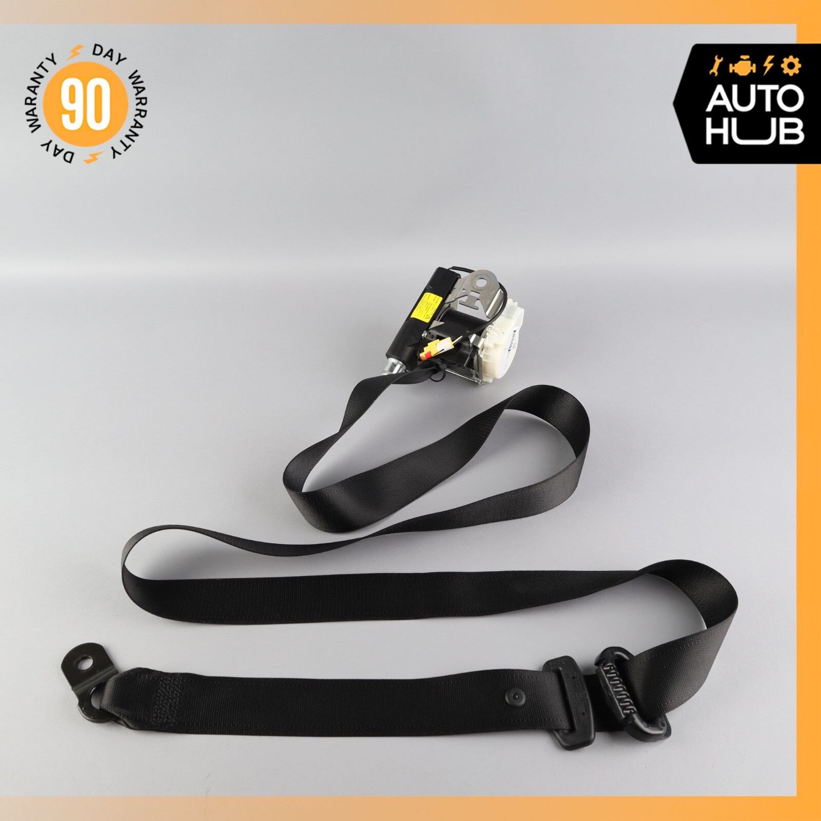 09-13 Maserati Quattroporte S M139 Front Right Side Seat Belt Black OEM 74k