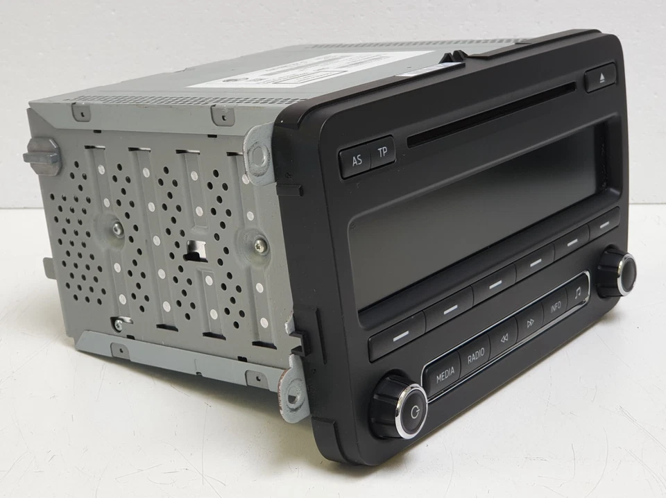 SKODA 5J0 035 161 G DELPHI Autoradio CD Radio als Defekt nicht Getestet - Bild 2 von 4