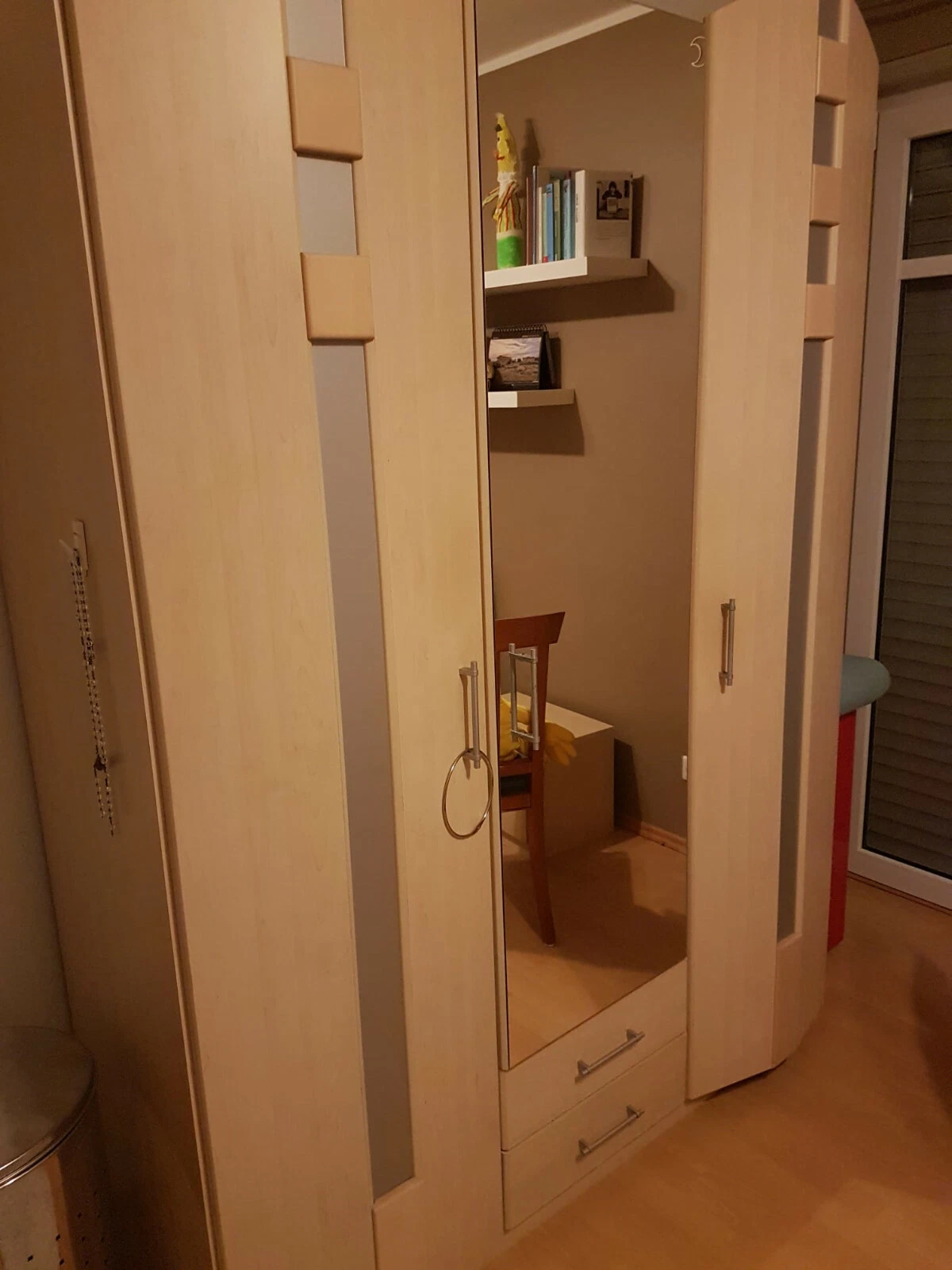 Bild 2 von 3