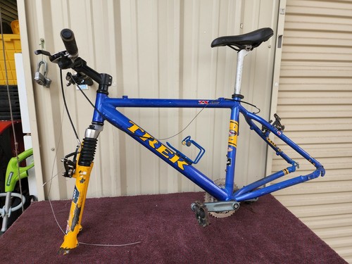 1999 Trek 7000 ZX Mountain Bike 18 