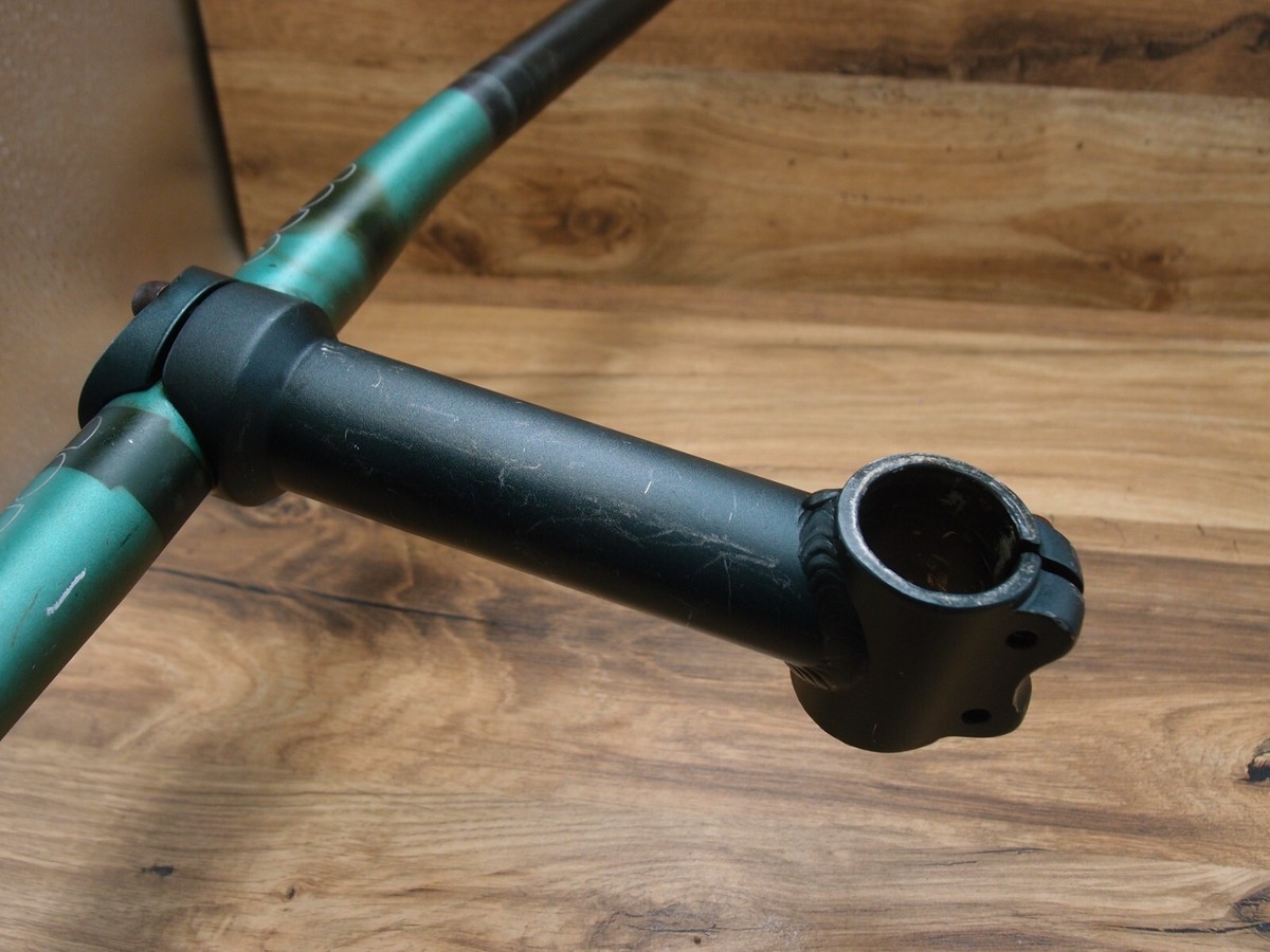 Guidon plat VTT CODA Expert + potence avant CODA 1 1/8 po de vélo