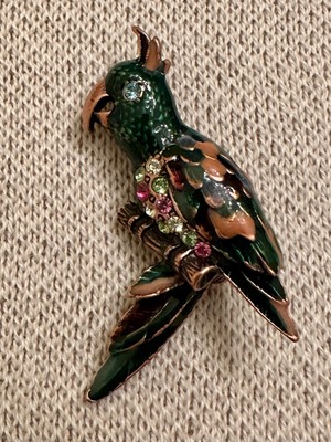 Vintage Exotic Bird Parrot Brooch Pin Rhinestone & Enamel w Copper Colored Metal