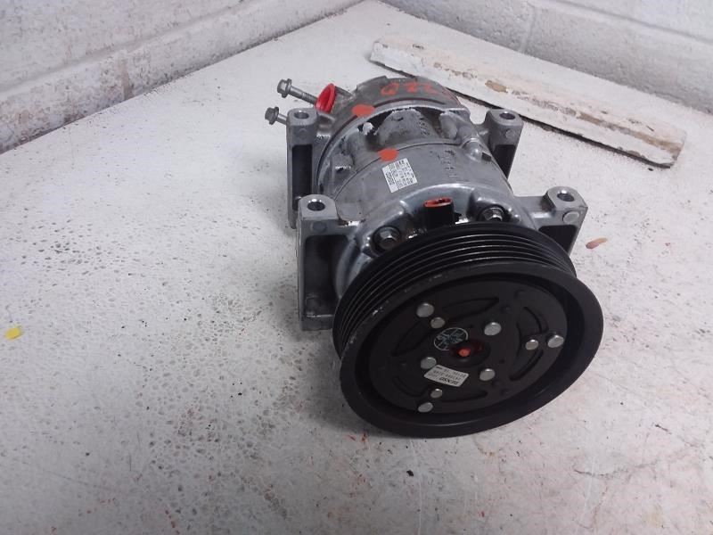 2006 ASTON MARTIN DB9 6.0L AC Compressor OEM Part 