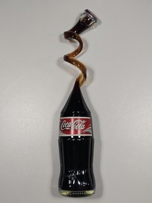 Coca Cola Flasche mit gedrehtem Hals.  Vintage 1986. Makellos!