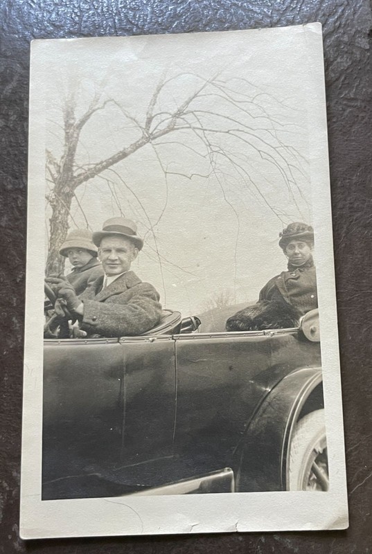 Rare 1910s Photo Antique Touring Car Roadster Automobile Fashion Fur Muff Fedora