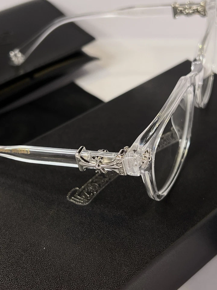 Gafas Corazón Cromo Monturas Cristal y Plata con Lente Transparente Foto 3 de 4