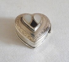 Vintage Little Hallmarked 925 Sterling Silver Heart Shaped Pill Box C.1957