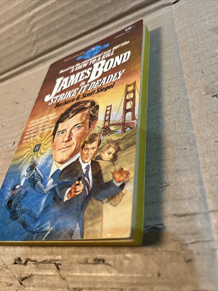 Strike It Deadly ***VGC 1st EDITION!!*** James Bond Find Your Fate Gamebook 12 - Image 3 of 4