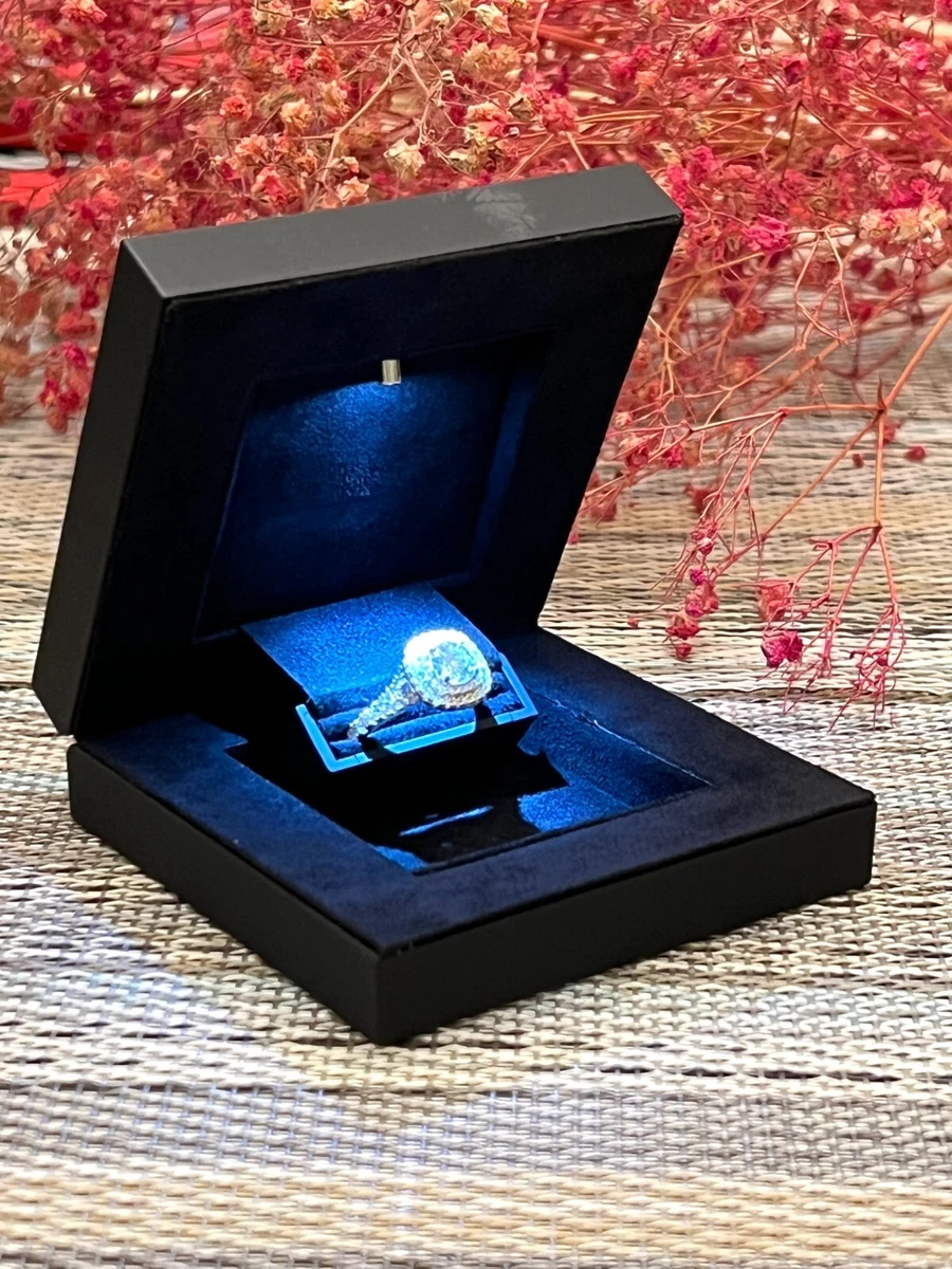Hidden clearance ring box