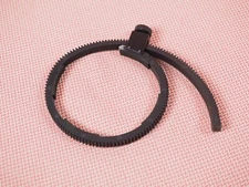 Ikan 2.5" to 4.25" Diameter Adjustable Lens Zip Gear