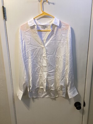 Women NWT ''Vince'' white long sleeve button up blouse Size Med. Reg. $375