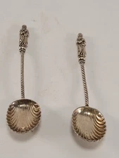 2x Vintage Sterling Gold Tone Apostle Teaspoon Twist Stem Shell Bowl .925 