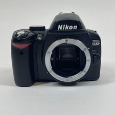 Nikon D60 10.2MP Digital SLR DSLR Camera