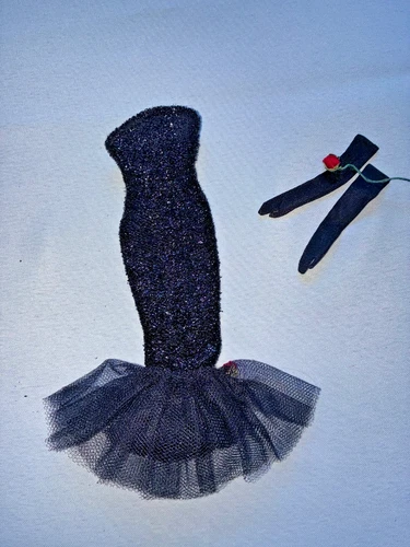 Vintage Barbie Solo in the Spotlight (Dress & Gloves)